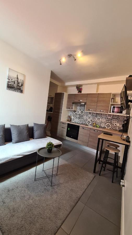 Logesty Home Proche Paris Et Metro Pantin Esterno foto