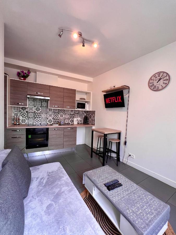 Logesty Home Proche Paris Et Metro Pantin Esterno foto